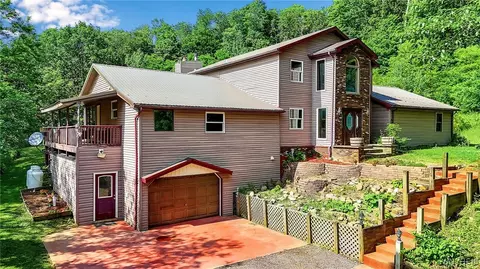 2035 Centerline Rd, Sheldon, NY 14167