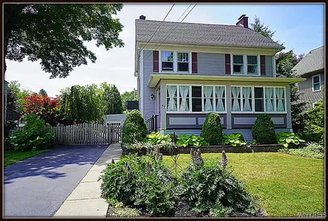 57 Dudley Ave, Hamburg, NY 14075