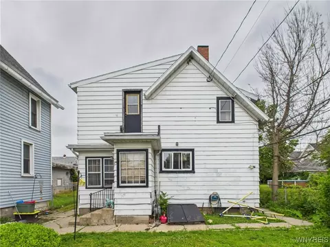 14 Collaton St, Buffalo, NY 14207