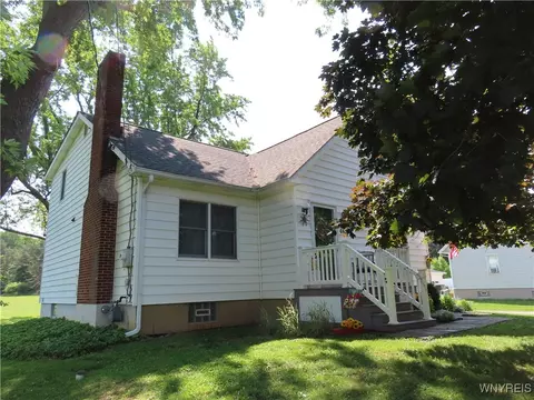 485 Lein Rd, West Seneca, NY 14224