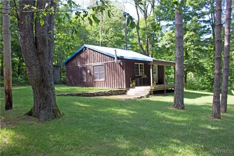 1400 Sanford Rd, Cherry Creek, NY 14723