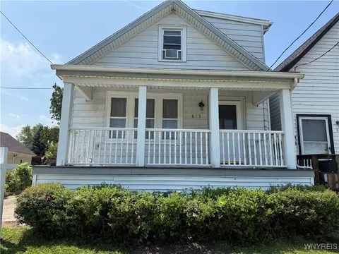 823 Perry St, Buffalo, NY 14210