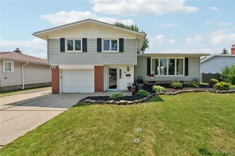 23 Woodmere Dr, Tonawanda, NY 14150