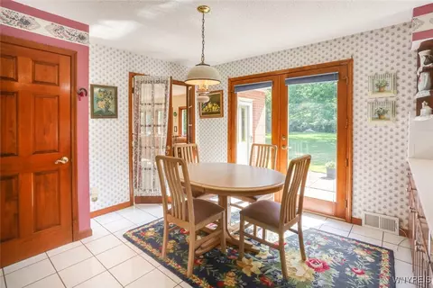 Dining - 2275 Hess Rd, Appleton, NY 14008 photo 2 of 2
