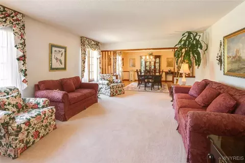 Living - 2275 Hess Rd, Appleton, NY 14008 photo 2 of 4