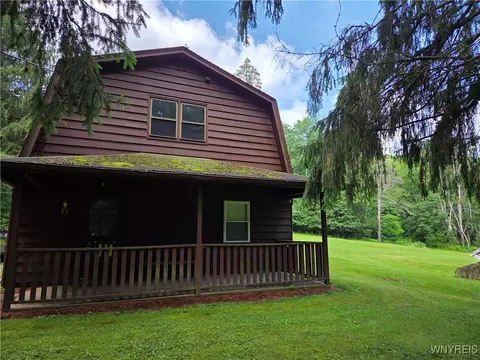 3295 State Park Ave, Salamanca, NY 14779