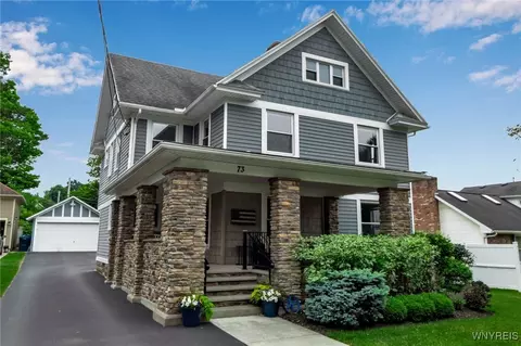 73 John St, Newstead, NY 14001