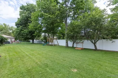 Exterior - 68 Albert Dr, Lancaster, NY 14086 photo 5 of 5