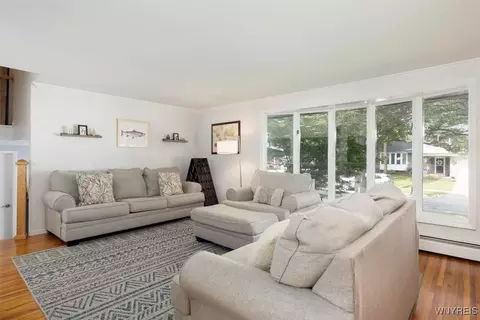 Living - 68 Albert Dr, Lancaster, NY 14086 photo 2 of 5