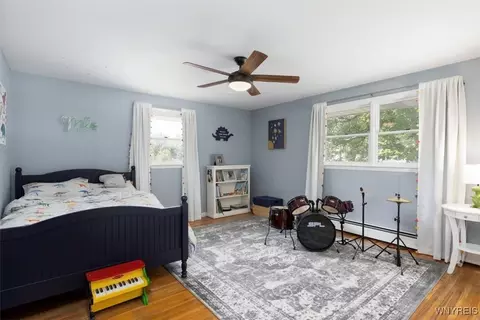 Bedroom - 68 Albert Dr, Lancaster, NY 14086 photo 2 of 3