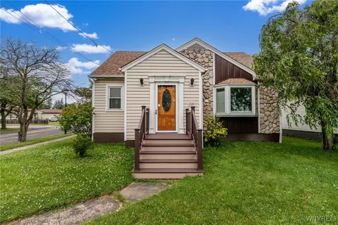 2680 William St, Cheektowaga, NY 14227