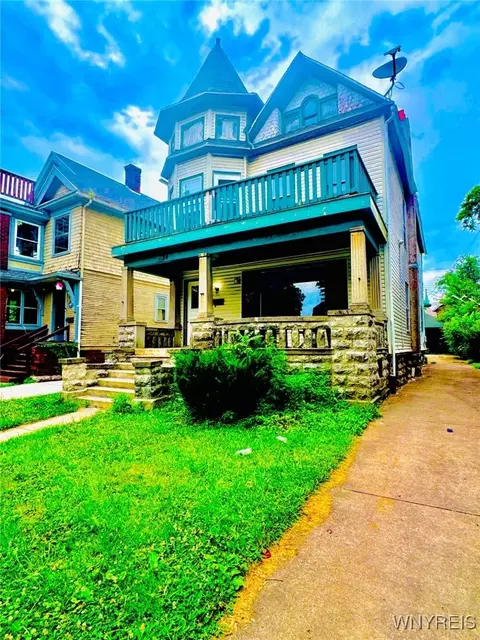 24 Northrup Pl, Buffalo, NY 14214