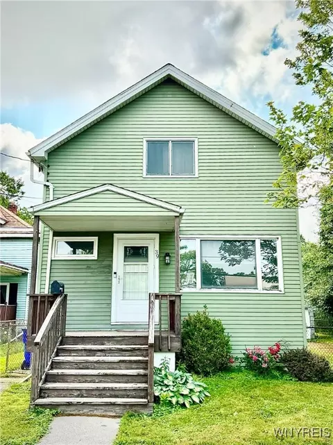 39 Klas Ave, West Seneca, NY 14224