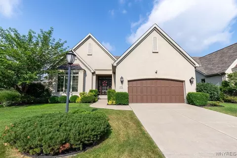 171 Harbridge Mnr, Amherst, NY 14221