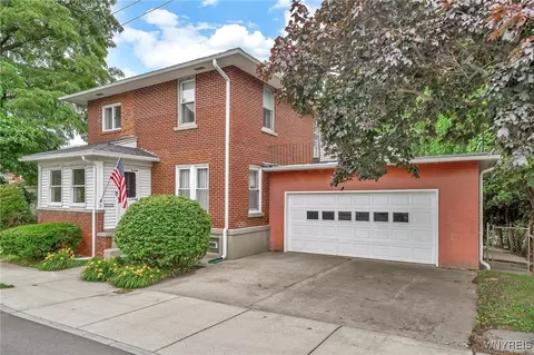 3 River St, Batavia, NY 14020