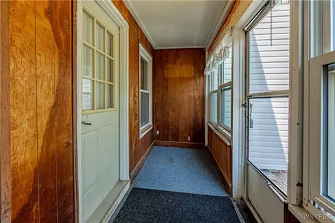 Exterior - 4700 Lockport Rd, Pendleton, NY 14094 photo 10 of 10