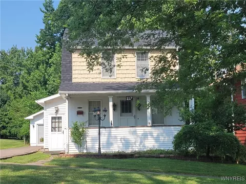 117 Hyde Park, Lockport, NY 14094