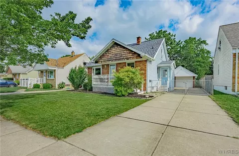 158 Mcnaughton Ave, Cheektowaga, NY 14225