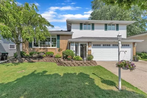 79 Maplegrove Ave, Tonawanda, NY 14150