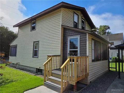 435 Central Ave, Salamanca, NY 14779