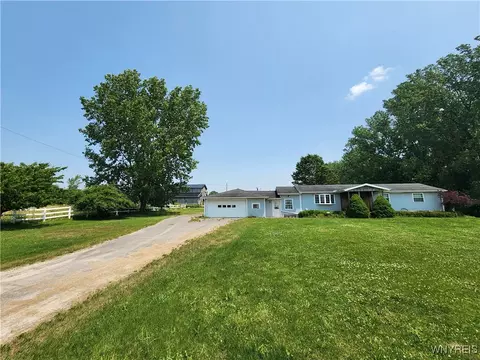 4957 Hellert Rd, Shelby, NY 14103