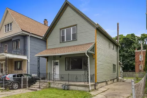 145 14th St, Buffalo, NY 14213