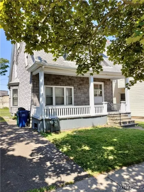 20 Chenango St, Buffalo, NY 14213 photo 2