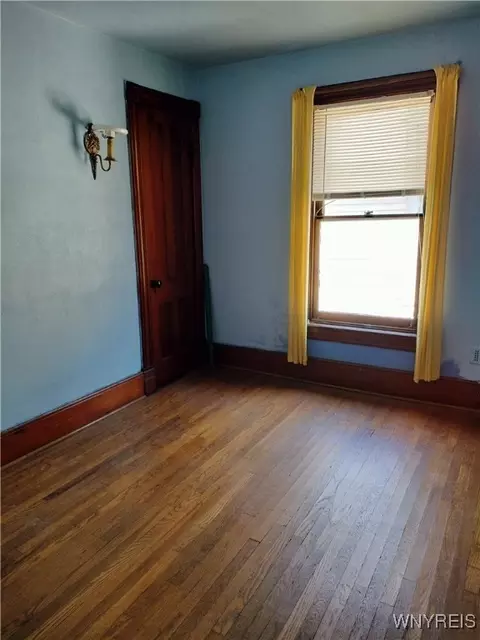 20 Chenango St, Buffalo, NY 14213 photo 22
