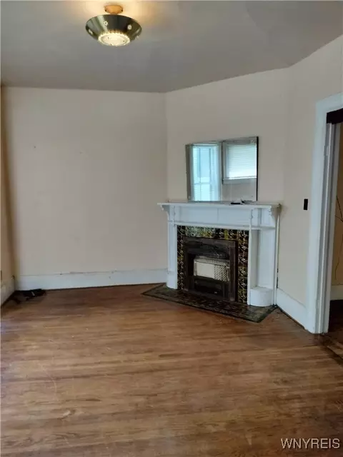 20 Chenango St, Buffalo, NY 14213 photo 10