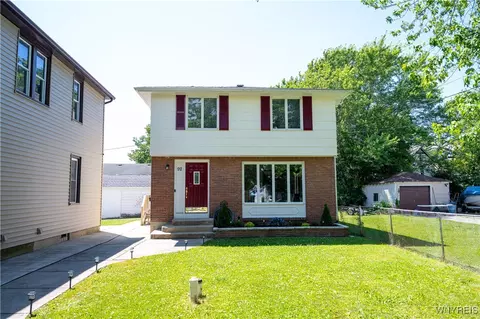 92 Schiller St, Buffalo, NY 14206