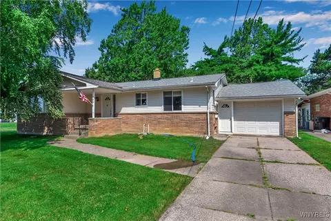 566 Adam St, Tonawanda, NY 14150