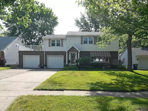 149 Ava Ln, Amherst, NY 14221