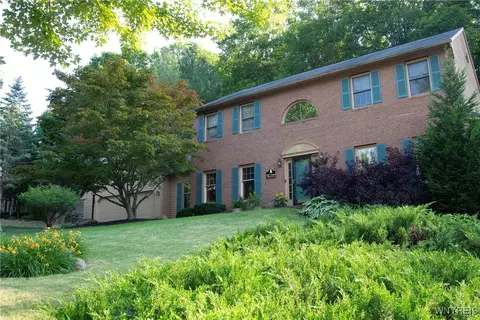 8305 Crimson King Cir, Lysander, NY 13027