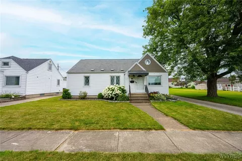 84 Rogers Dr, Cheektowaga, NY 14225