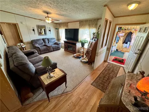 3023 Springview Dr, Newfane, NY 14108 photo 9