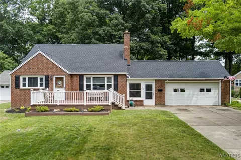 130 Hi View Ter, West Seneca, NY 14224