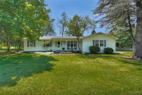 2034 Riverview Dr, Wellsville, NY 14895