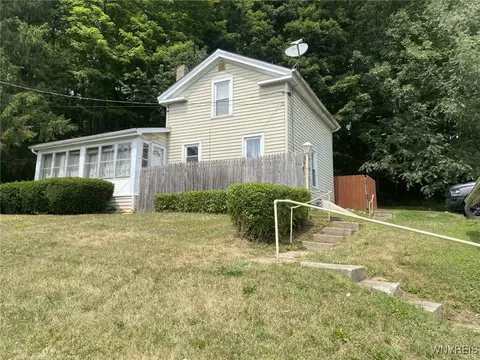 177 Clinton St, Bennington, NY 14037