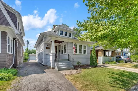 65 Nassau Ave, Buffalo, NY 14217