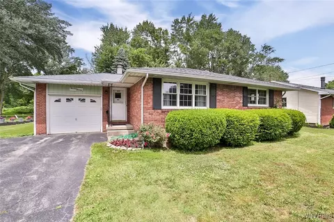 1416 Forbes St, North Tonawanda, NY 14120