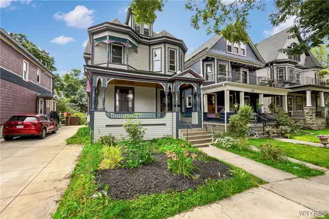 499 Breckenridge St, Buffalo, NY 14213