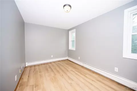 120 Maple Ave, Buffalo, NY 14219 photo 8