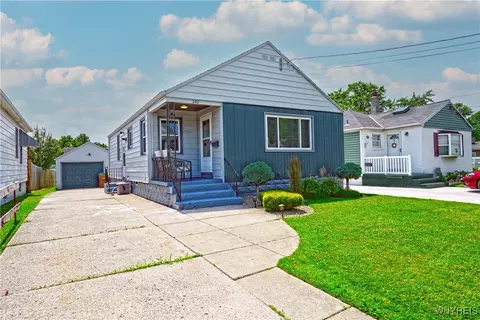 149 David Ave, Cheektowaga, NY 14225