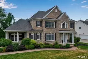 9172 Curry Ln, Clarence Center, NY 14032