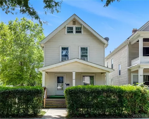 2239 Willow Ave, Niagara Falls, NY 14305