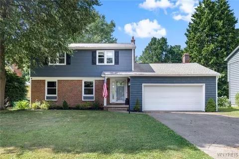 40 Torry Dr, Hamburg, NY 14075