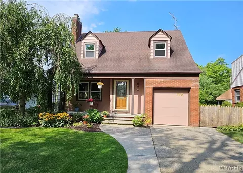 118 Allenhurst Rd, Amherst, NY 14226