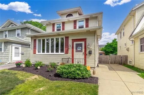 244 Taunton Pl, Buffalo, NY 14216