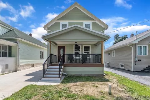 67 Amber St, Buffalo, NY 14220