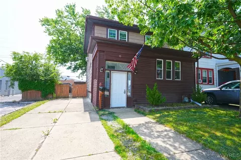 15 Delton St, Tonawanda, NY 14150